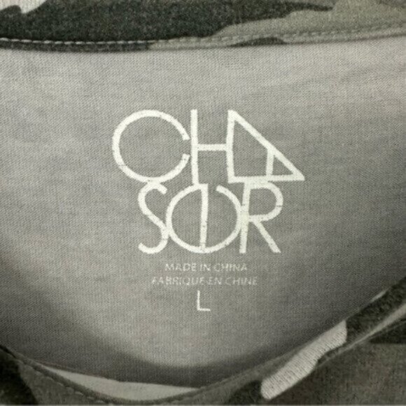 Chaser | Women's Gray Camo Print Long Sleeves Top Size Large - Picture 8 of 8